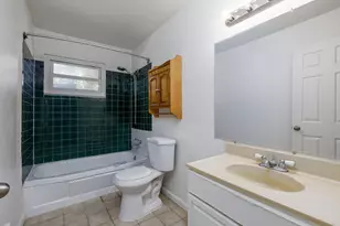 887 Kettering Ave, Pontiac, MI 48340 - Photo 20