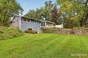 8210 McCords Ave SE, Alto, MI 49302 - Photo 4