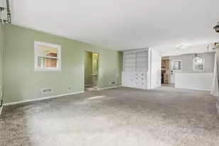 2211 Apple Ave NW, Grand Rapids, MI 49504 - Photo 8