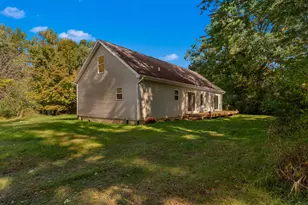 6091 E Chicago Rd, Jonesville, MI 49250 - Photo 16