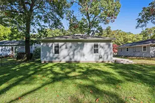 1451 Canterbury Ave, Norton Shores, MI 49444 - Photo 14