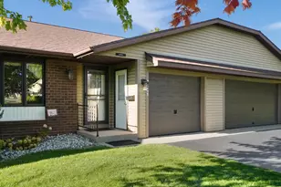 3091 Beechridge Dr, Hudsonville, MI 49426 - Photo 2