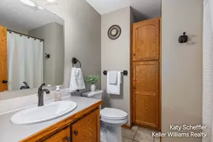 6881 Rex Dr NE, Rockford, MI 49341 - Photo 18