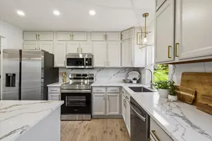 2210 Green Valley Ct, Ann Arbor, MI 48103 - Photo 22