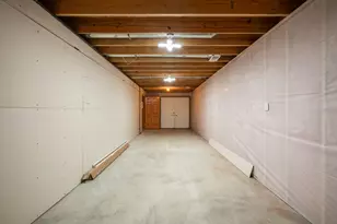 15889 N Edgewood Dr, Buchanan, MI 49107 - Photo 54