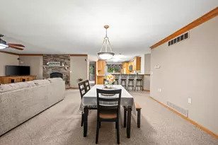 15889 N Edgewood Dr, Buchanan, MI 49107 - Photo 12