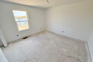 7118 Kettle Dale Ave SE, Alto, MI 49302 - Photo 10
