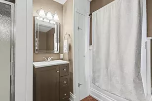 233 E Thorn St, Hastings, MI 49058 - Photo 10