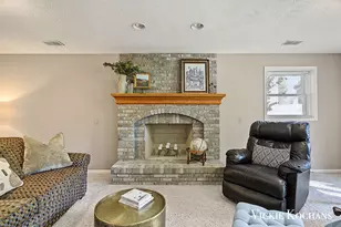 1676 Pinecroft Ct SW, Wyoming, MI 49519 - Photo 32