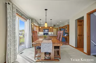 1676 Pinecroft Ct SW, Wyoming, MI 49519 - Photo 6