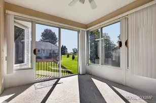 63 Majestic Ct, Zeeland, MI 49464 - Photo 16