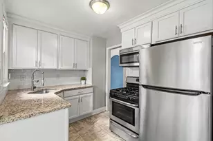 800 Spencer St, Ferndale, MI 48220 - Photo 8