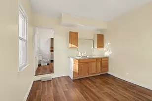 424 W Cork St, Kalamazoo, MI 49001 - Photo 12