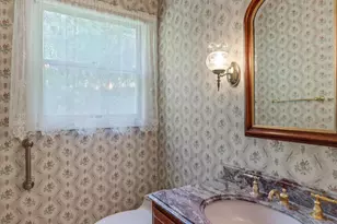 34284 Thornbrook St, Farmington Hills, MI 48335 - Photo 14