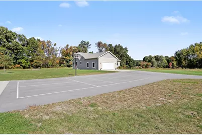 6715 Pine Road, Benton Harbor, MI 49022 - Photo 4