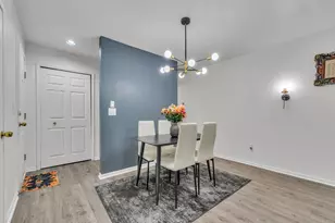 20829 Orchard Lake Rd, Farmington Hills, MI 48336 - Photo 2