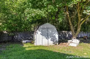 123 Great Northern Ln, Holland, MI 49424 - Photo 34