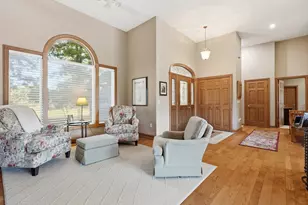 9418 Elmwood Ct, Canadian Lakes, MI 49346 - Photo 4