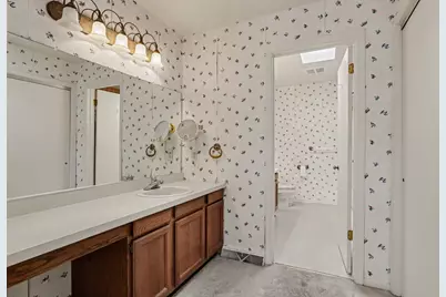 1013 Essex Circle, Kalamazoo, MI 49008 - Photo 18