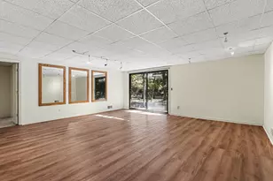1013 Essex Cir, Kalamazoo, MI 49008 - Photo 20