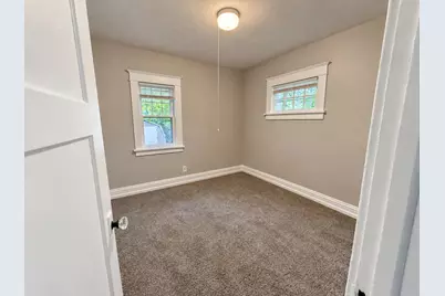 866 Fleming Avenue, Muskegon, MI 49442 - Photo 10