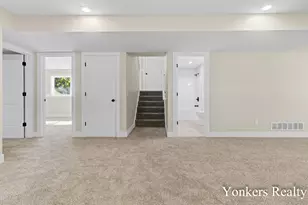 216 Leonard St, Belding, MI 48809 - Photo 26