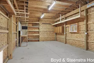 110 Peony St SW, Grand Rapids, MI 49548 - Photo 22