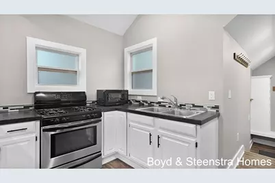 110 Peony Street SW, Grand Rapids, MI 49548 - Photo 10