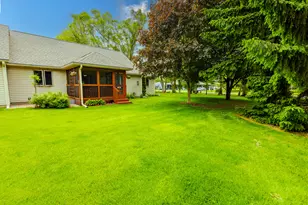 11 Oakdale Ln, Coldwater, MI 49036 - Photo 4