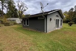 12398 Aalf's Rd, Buchanan, MI 49107 - Photo 38