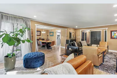 29233 Wellington Court #61, Southfield, MI 48034 - Photo 6