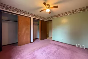 384 Maple St, Coloma, MI 49038 - Photo 12