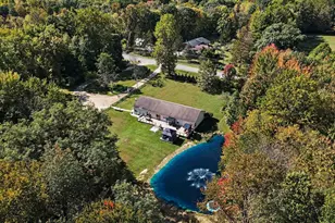41803 35 1/2 St, Paw Paw, MI 49079 - Photo 2