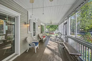 107 Park Ave, South Haven, MI 49090 - Photo 24