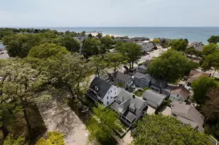 107 Park Ave, South Haven, MI 49090 - Photo 4