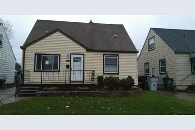 660 E Robert Avenue, Hazel Park, MI 48030 - Photo 1