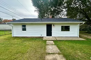 2112 Kathryn Dr, Niles, MI 49120 - Photo 1