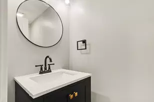 2631 Hillview Ln, Saint Joseph, MI 49085 - Photo 24