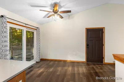9642 Hummingbird Court, Howard City, MI 49329 - Photo 18