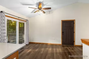 9642 Hummingbird Ct, Howard City, MI 49329 - Photo 18