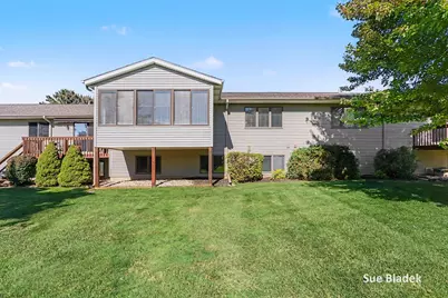 950 Village Court, Holland, MI 49423 - Photo 38