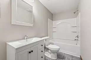 6083 Fairgrove St, Kalamazoo, MI 49009 - Photo 40