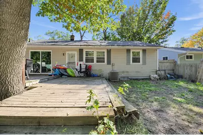1960 Calvin Avenue, Muskegon, MI 49442 - Photo 6