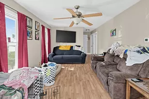 1960 Calvin Ave, Muskegon, MI 49442 - Photo 10