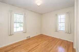 403 E Glenguile Ave, Parchment, MI 49004 - Photo 8