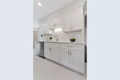 15421 Pearson Street, Oak Park, MI 48237 - Photo 22