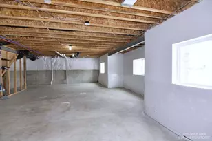 735 Groveland Cir, Ann Arbor, MI 48108 - Photo 72