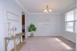 735 Groveland Cir, Ann Arbor, MI 48108 - Photo 8
