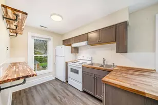 1213 Summit Ave, Kalamazoo, MI 49006 - Photo 8