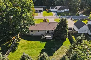 3872 Forest Edge Rd, Muskegon, MI 49442 - Photo 10